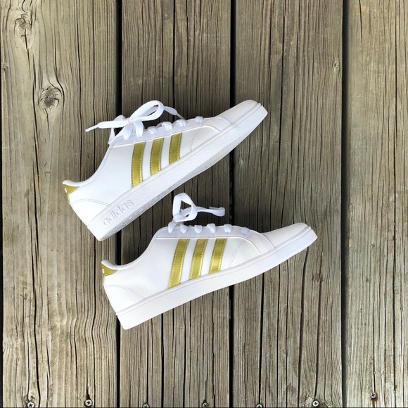 ADIDAS NEO WHITE AND GOLD - Picture 1 of 5